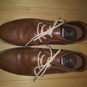 Men's dress shoes